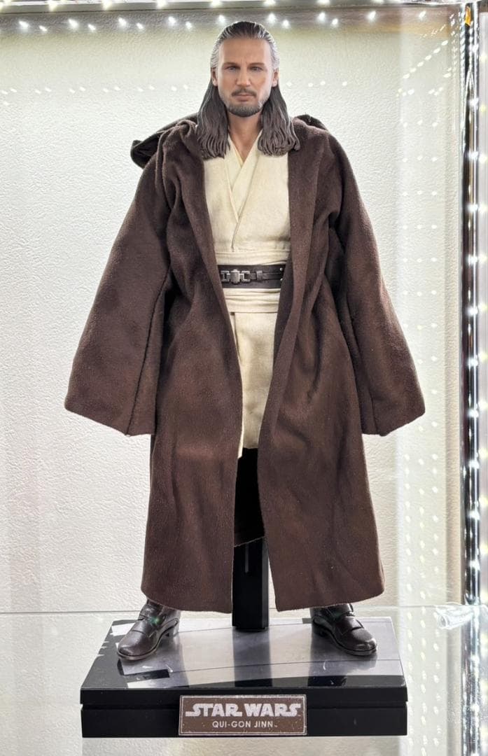 【ムービー・マスターピース】1/6 クワイ＝ガン・ジン [スター・ウォーズ]