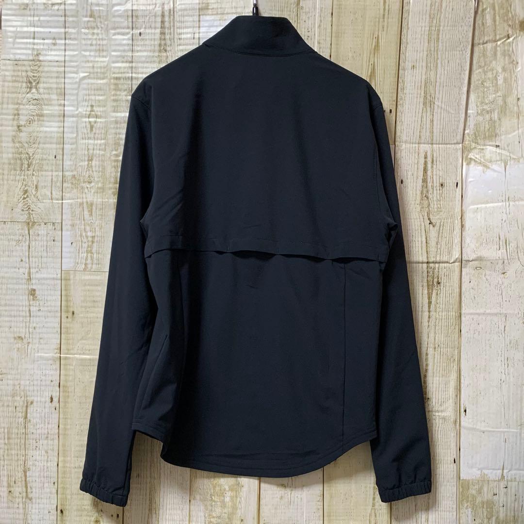 新品　UNDERARMOUR フルジップジャケット　SM
