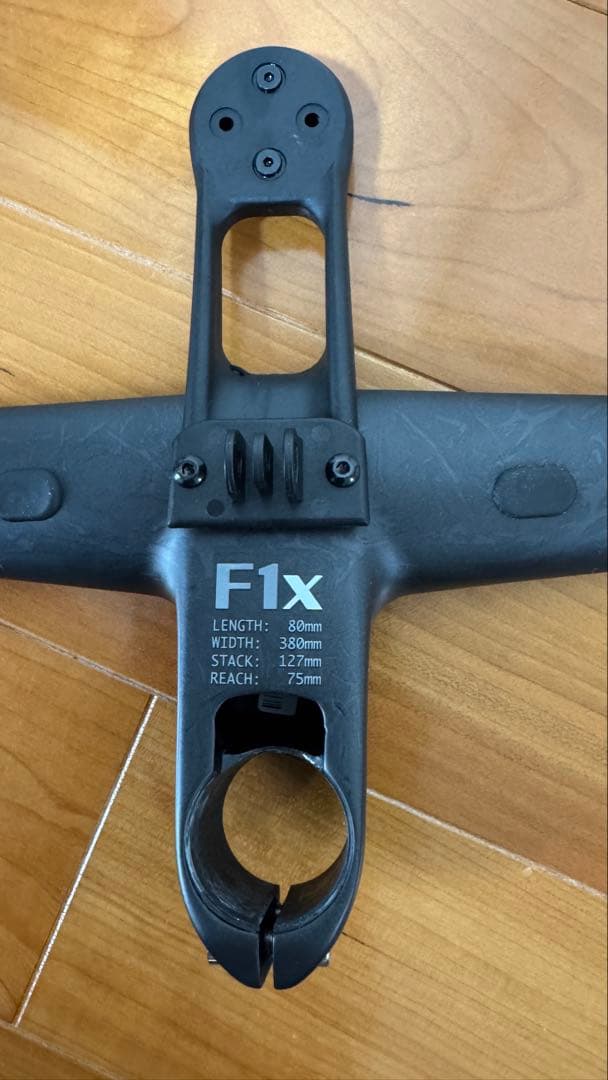 (週末値下)FARSPORTS　ファースポーツ　一体型ハンドルバー　F1X　美品