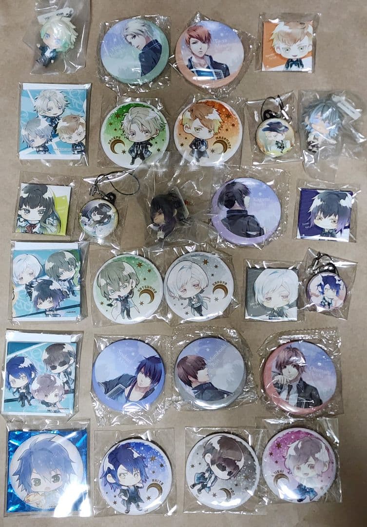 ノルンノネット NORN9 クッション ブランケット 缶バッジ 室星ロン