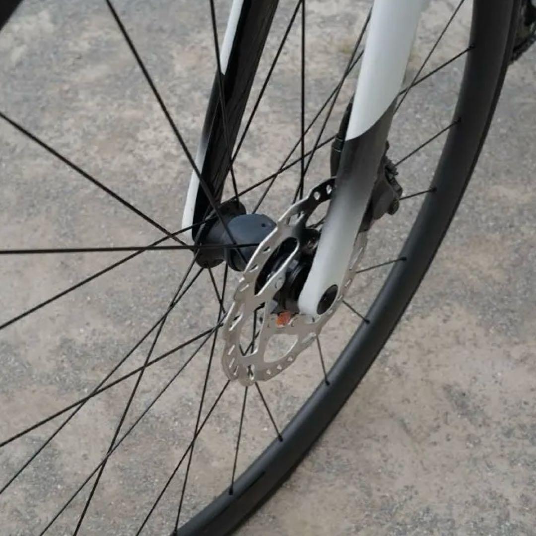 TREK Madone SL 6 gen 8 Mサイズ 電動105Di2 12s