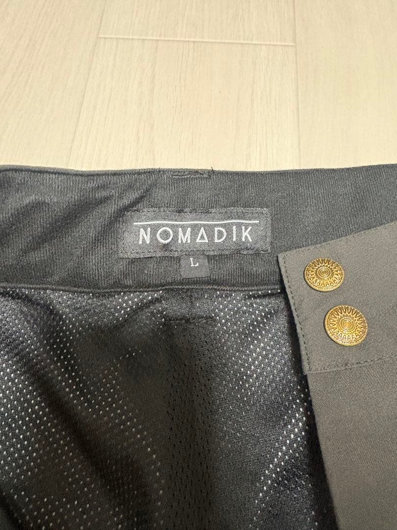 スノーボード NOMADIK GLIND PNT