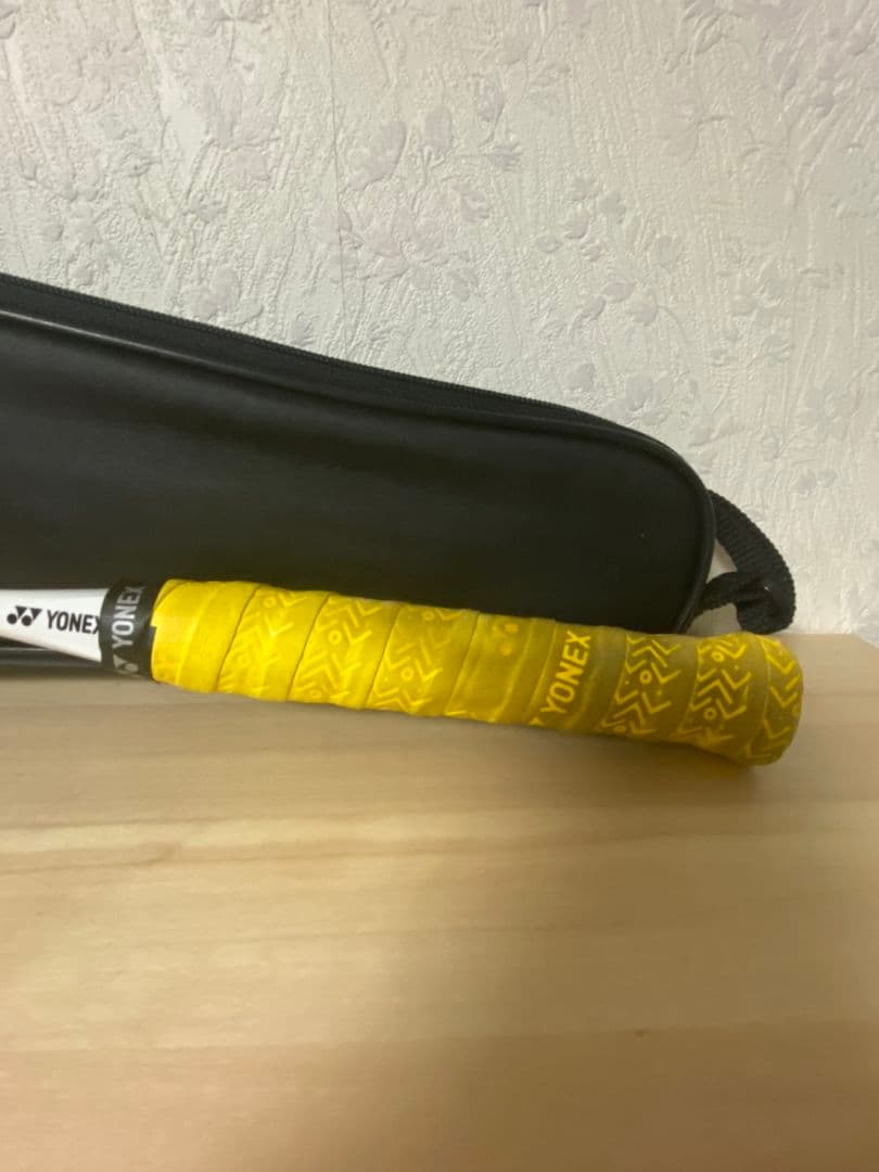YONEX　バトミントンラケット　NANORAY60