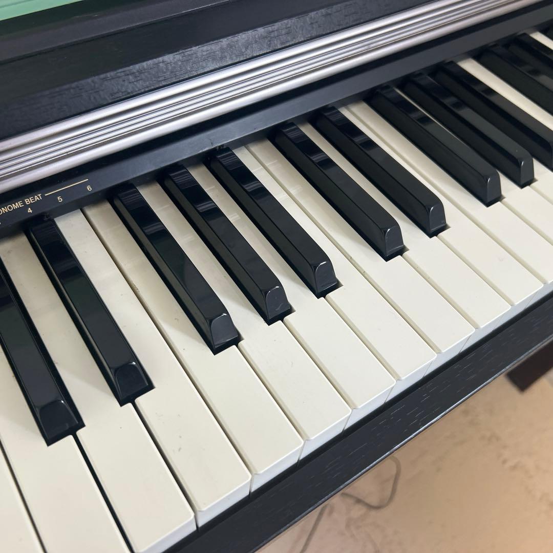 電子ピアノ　CASIO Privia PX-700