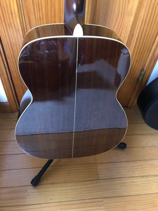 モーリスアコースティックギター