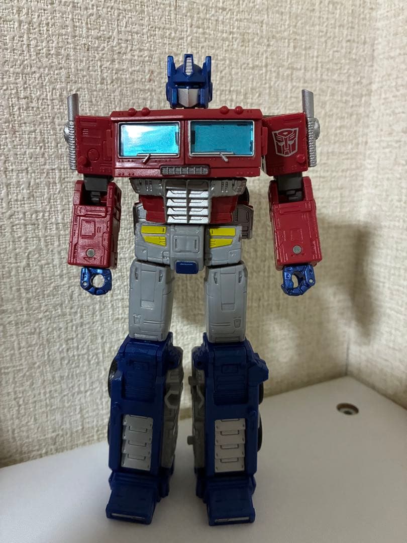 トランスフォーマー アースライズ オプティマスプライム
