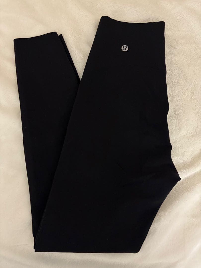 Lululemon 黒 レギンス　Sサイズ