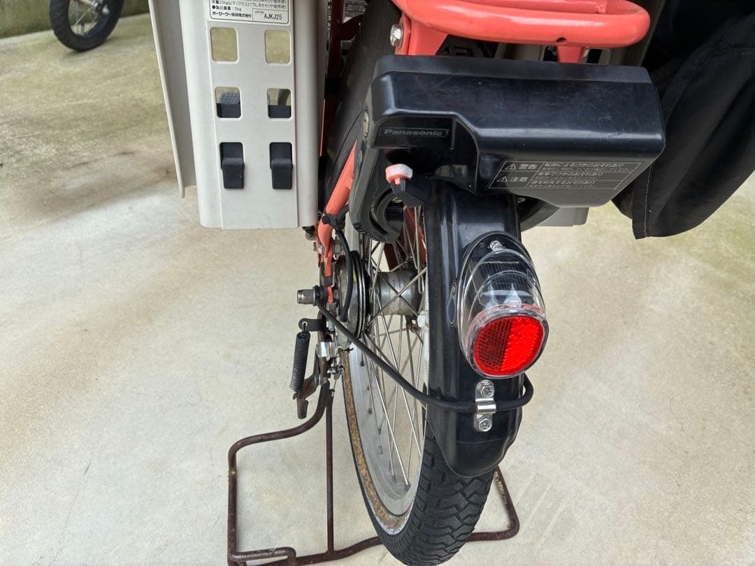 GuttoＥＸラクイック電動アシスト自転車 チャイルドシート、レインカバー付き