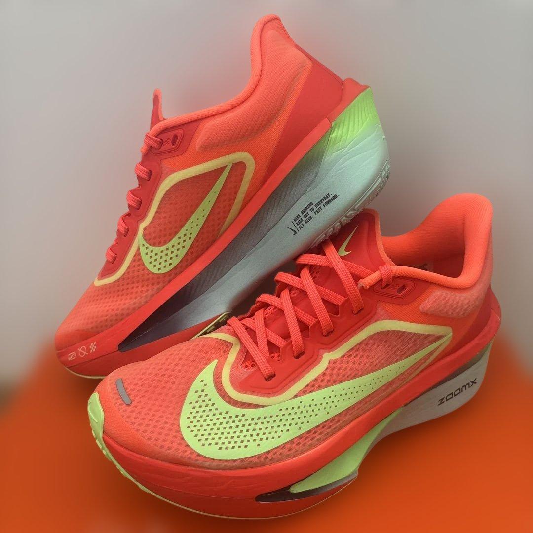 NIKE ウィメンズ ズームフライ 6 新品未使用　24cm