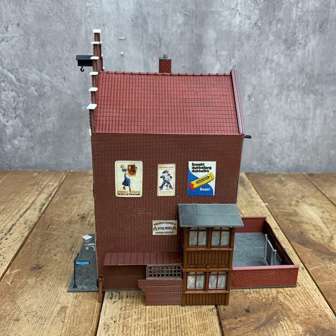 3F POLA HOゲージ 1/87 「Simons Pilsbar」 欧州建築
