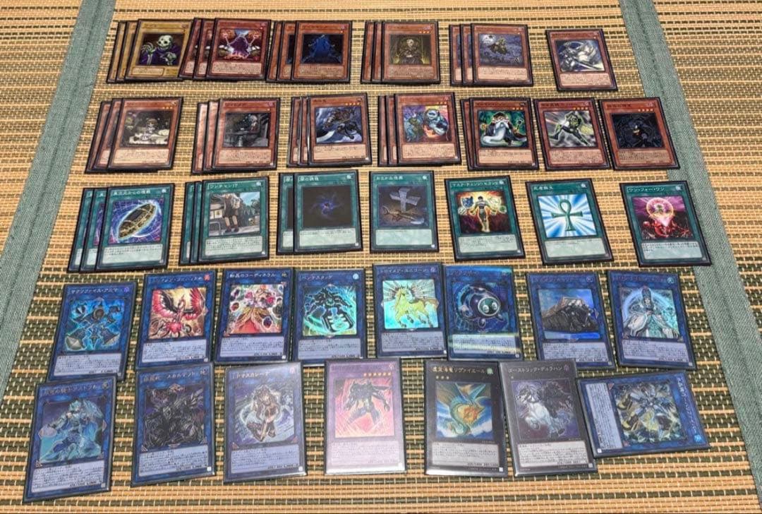 遊戯王OCG デュエルモンスターズカードセット 約1000~枚以上