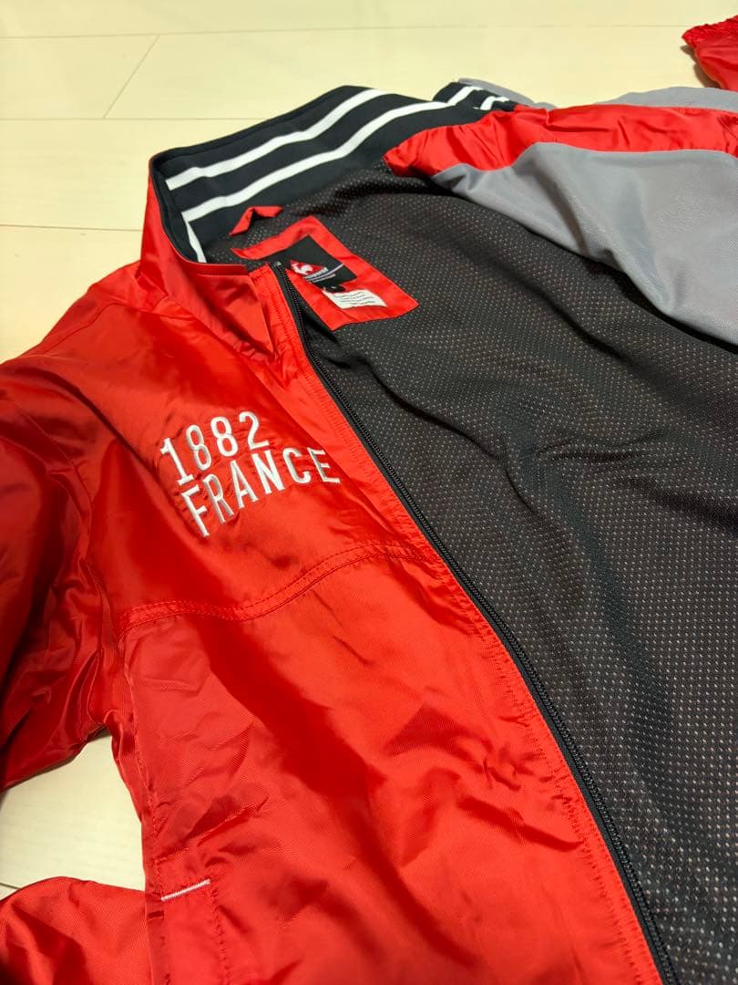 【新品タグ付】ルコックスポルティフ ゴルフウェア ブルゾン レッド