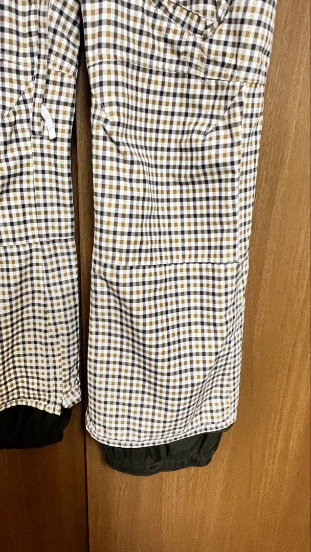 Burton チェック柄 スノーボードパンツ