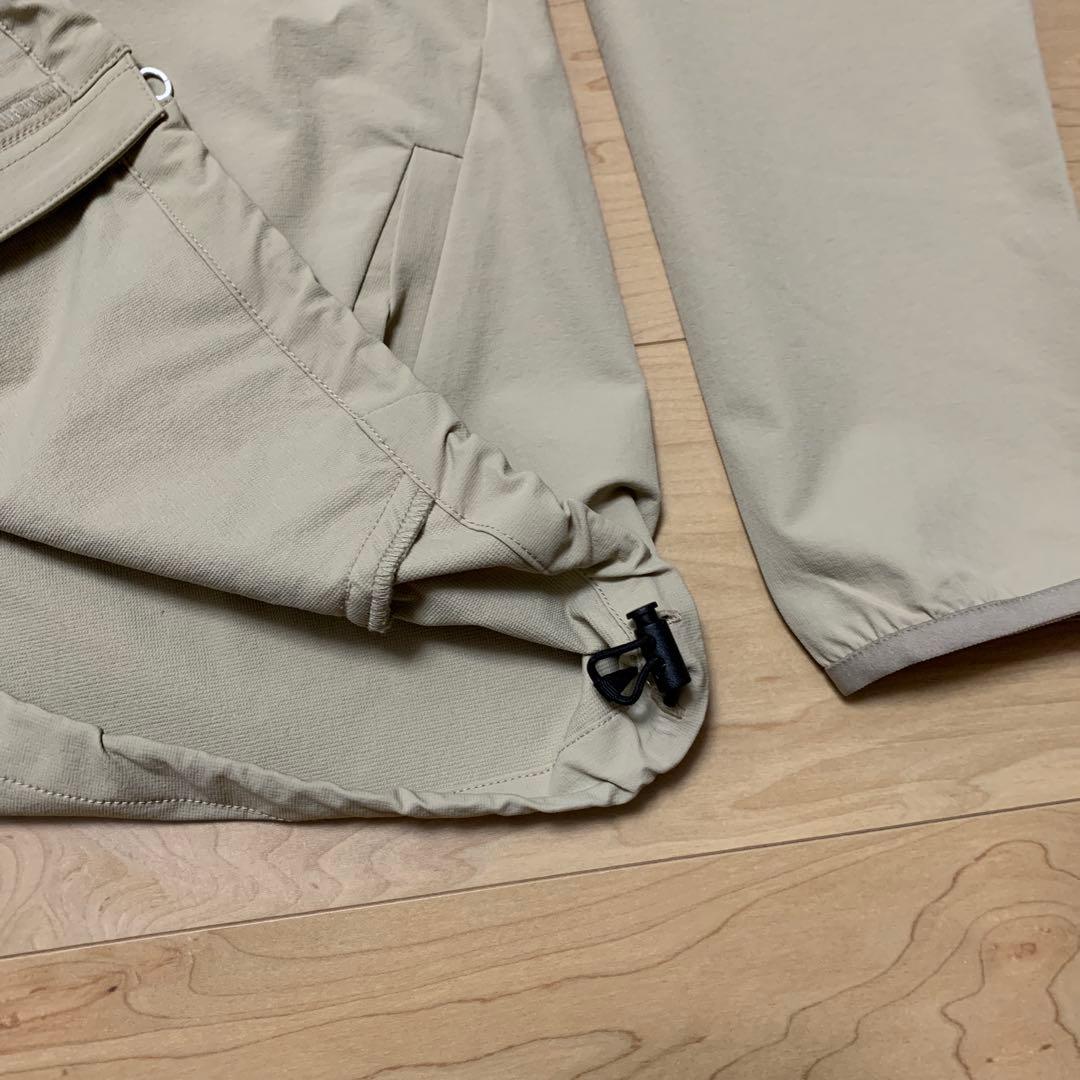 フィドラ　ストレッチジャケット　ベージュ