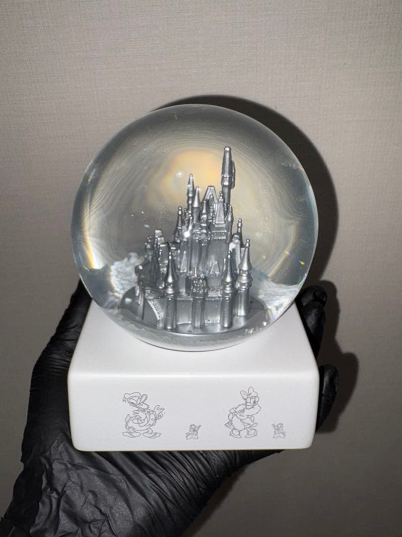 Disney 100 Years of Wonder スノードーム