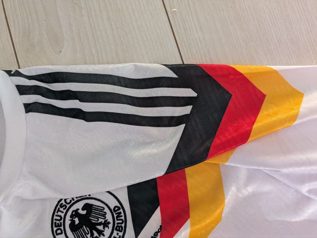 アディダス ドイツ代表 長袖シャツ　サッカー