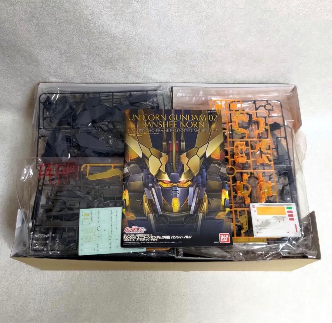 ロボット UNICO GUNDAM 02 BANSHEE NORN PG