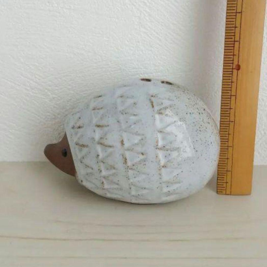 新品　ハリネズミ　塩コショウ入れ　調味料入れ　スパイス入れ　はりねずみ