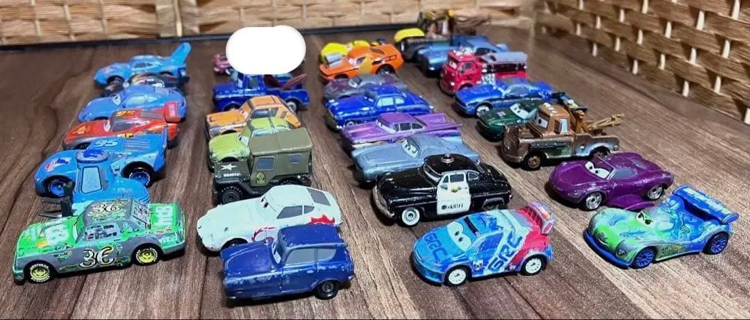 カーズ　ミニカー&シーシング収納ケース