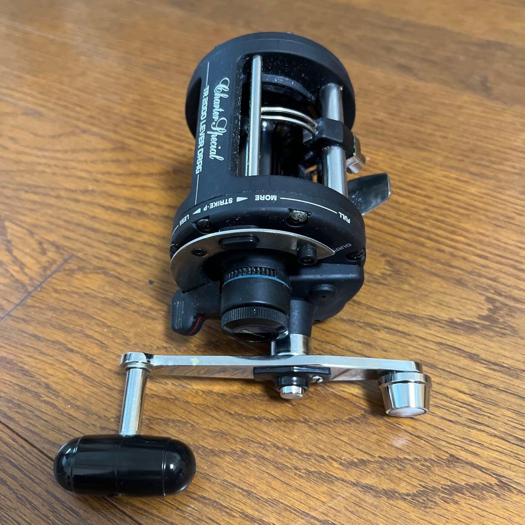 SHIMANO Charter Special TR 2000 LDベイトリール