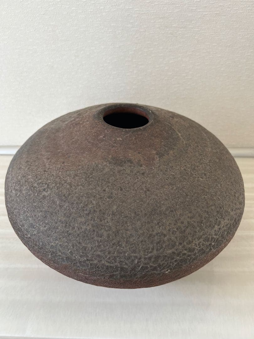 備前焼　藤原紅陽　平壺　花器　サイズ約34×34×20〜23