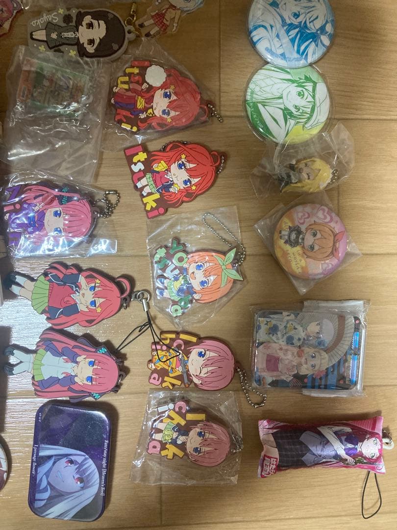 アニメグッズ　大量まとめ売り50点以上（バラ売り可）
