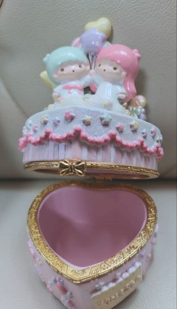 新品♡陶器♡キキララ　小物入れ