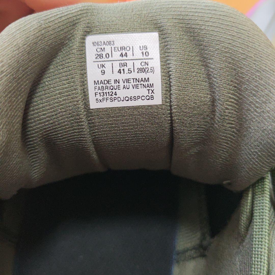 ASICS アンプレアルスロー2　28.0