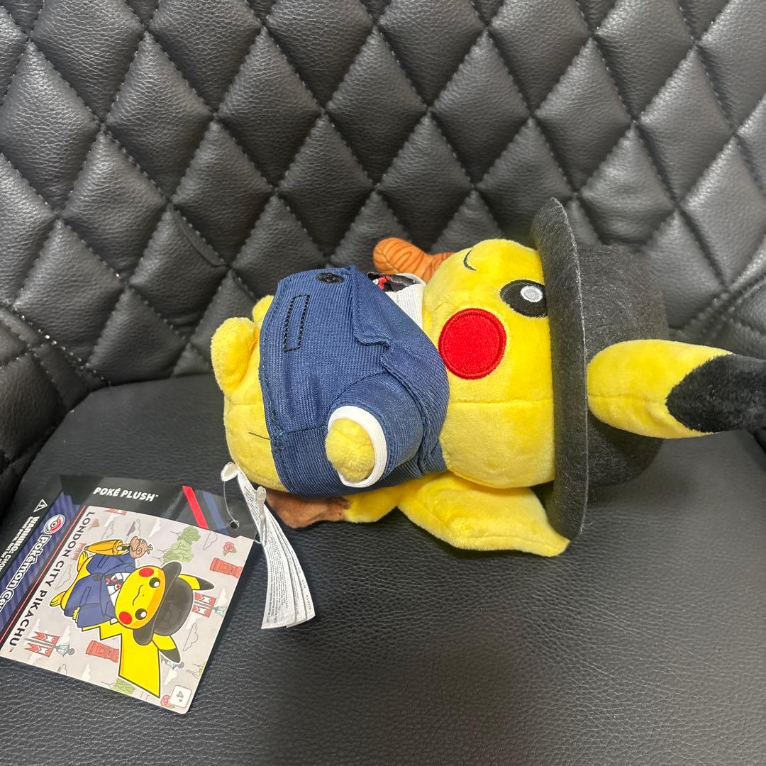 超希少 激レア ポケモンセンター ロンドン 限定 ピカチュウ ぬいぐるみ　海外
