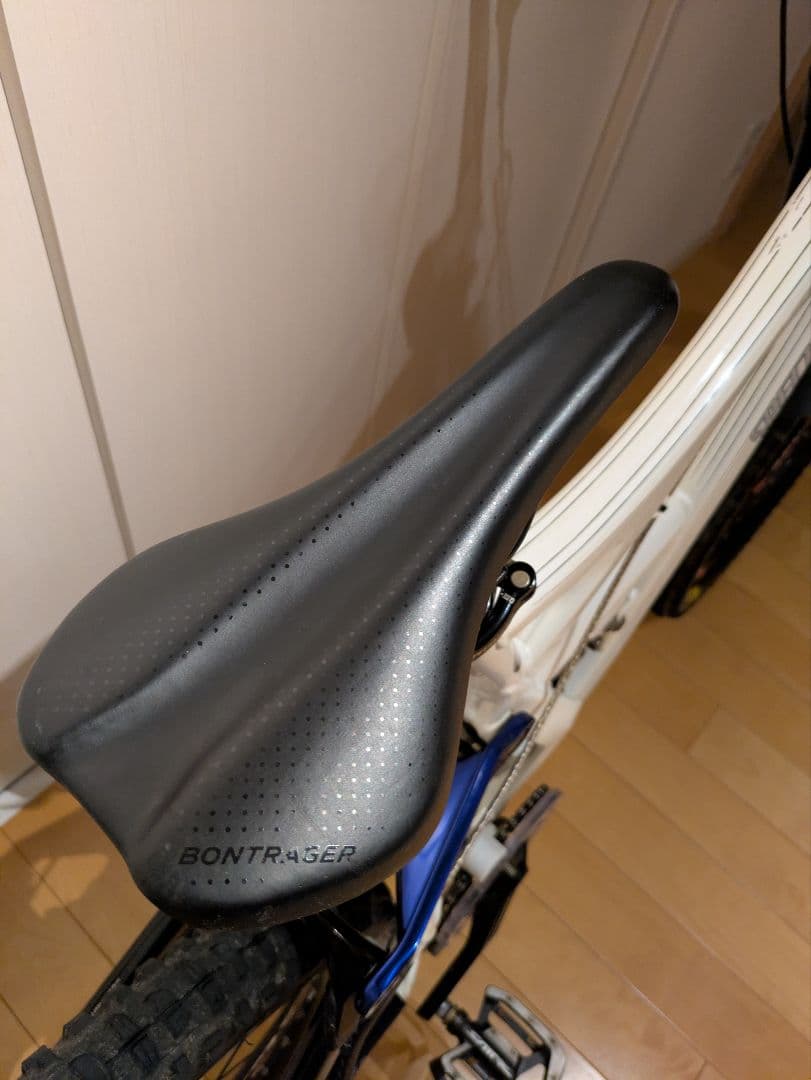 自転車本体 SPECIALIZED DEMO7 S