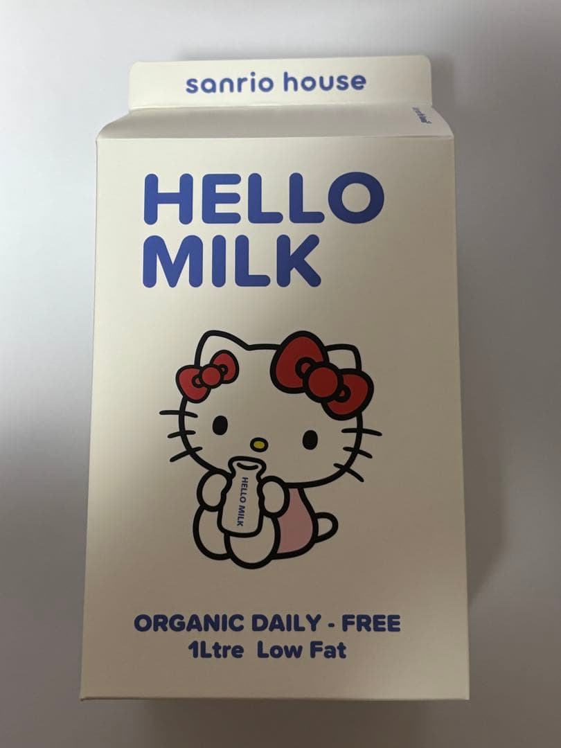 サンリオハウス　フラッフィー　ハローキティ　チャーム　カフェオレ　茶色