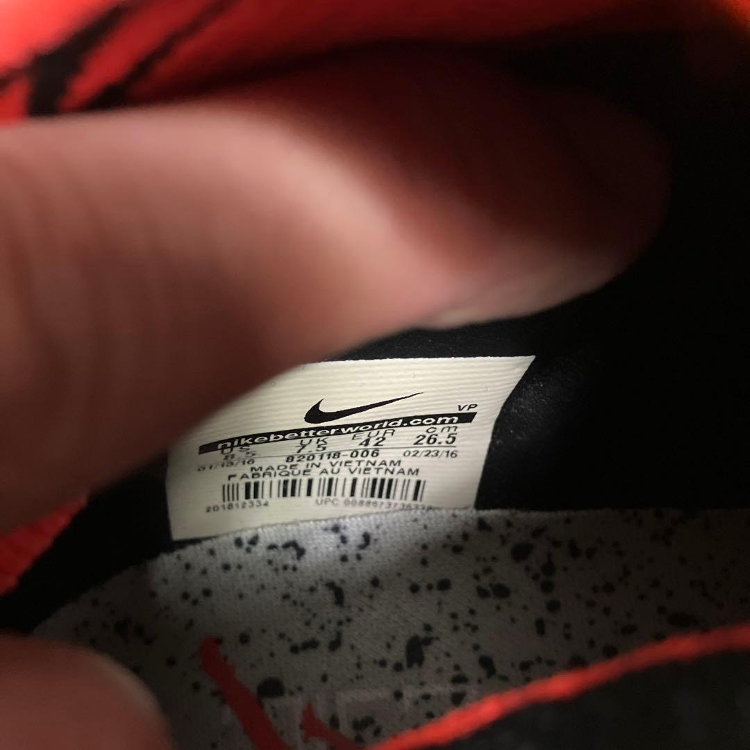 【レア】NIKE ハイパーヴェノム ファントム II NJR FG