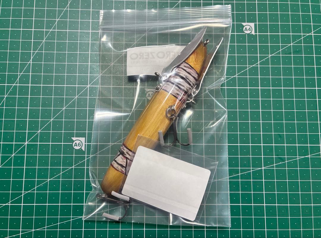 ZERO ZERO ルアー ゼロゼロ クローラー 新品未使用