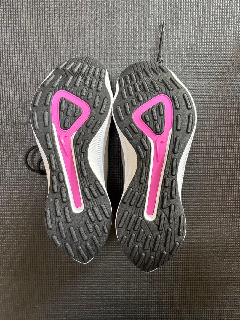 NIKE シューズ