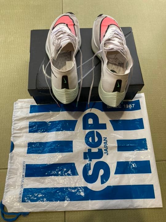 NIKE ナイキ　ズームX ヴェイパーフライネクスト% 28.5cm