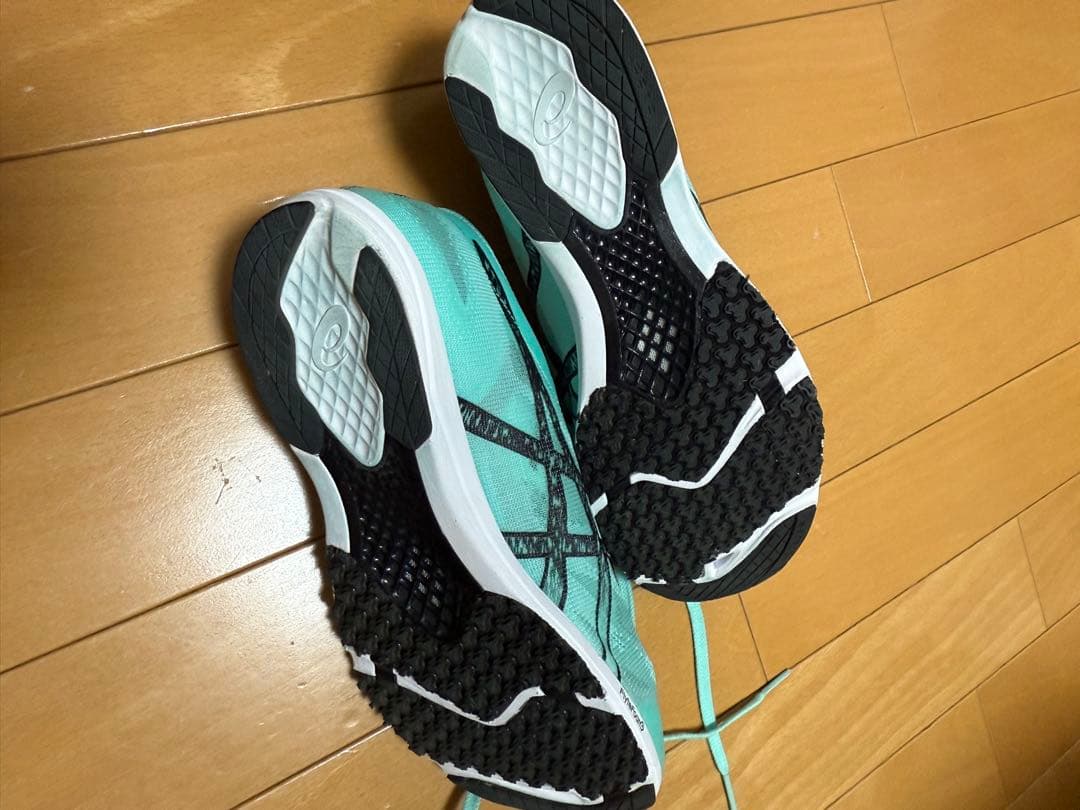 もぐもぐ山　ASICS SORTIE MAGIC RP 6