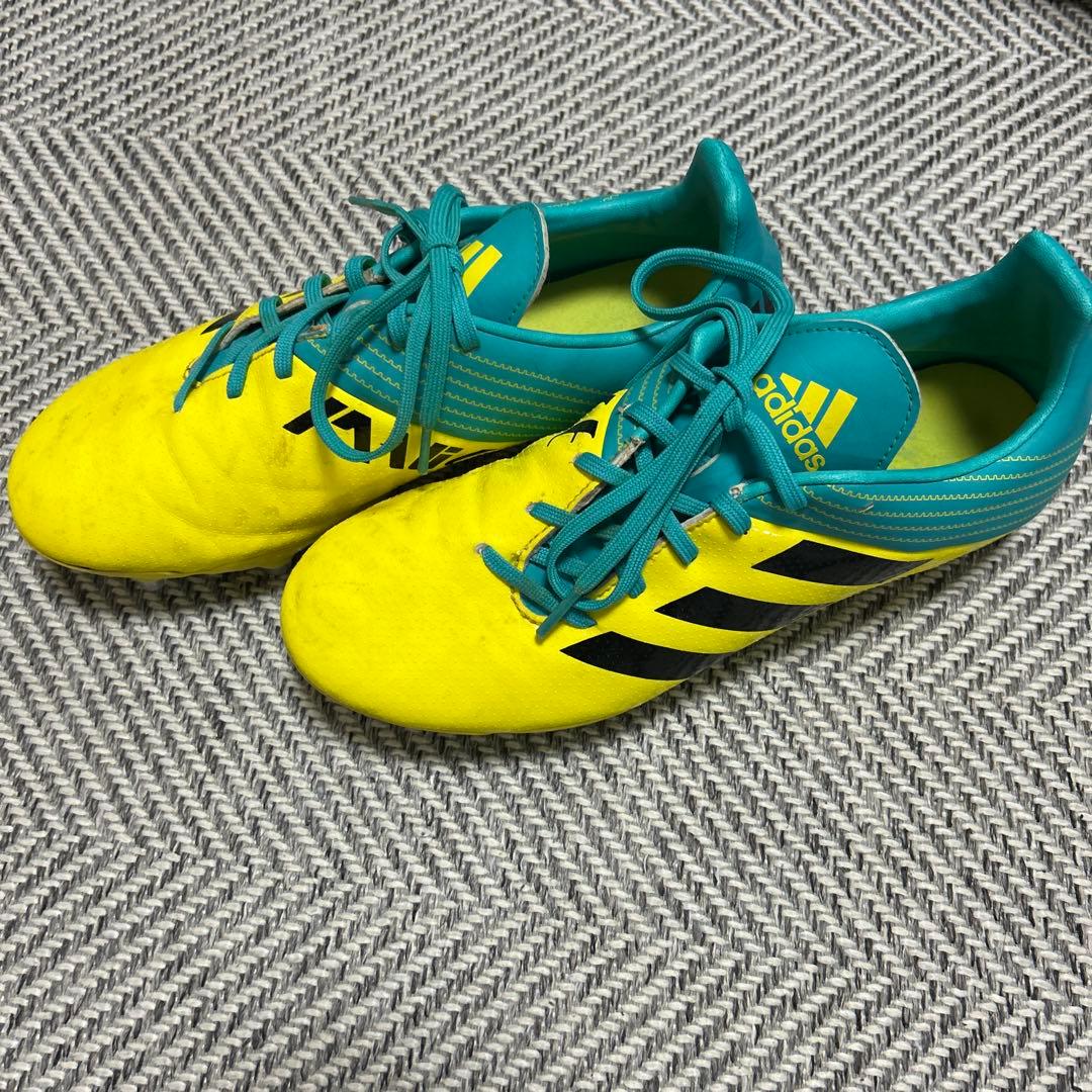 adidas サッカーシューズ イエロー/グリーン