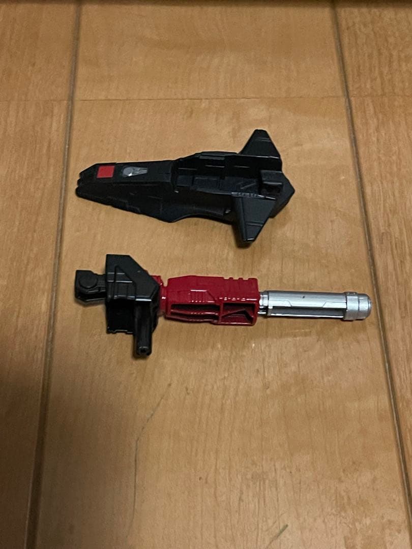 トランスフォーマー タイタンズリターン スカイシャドウ ブラックシャドー