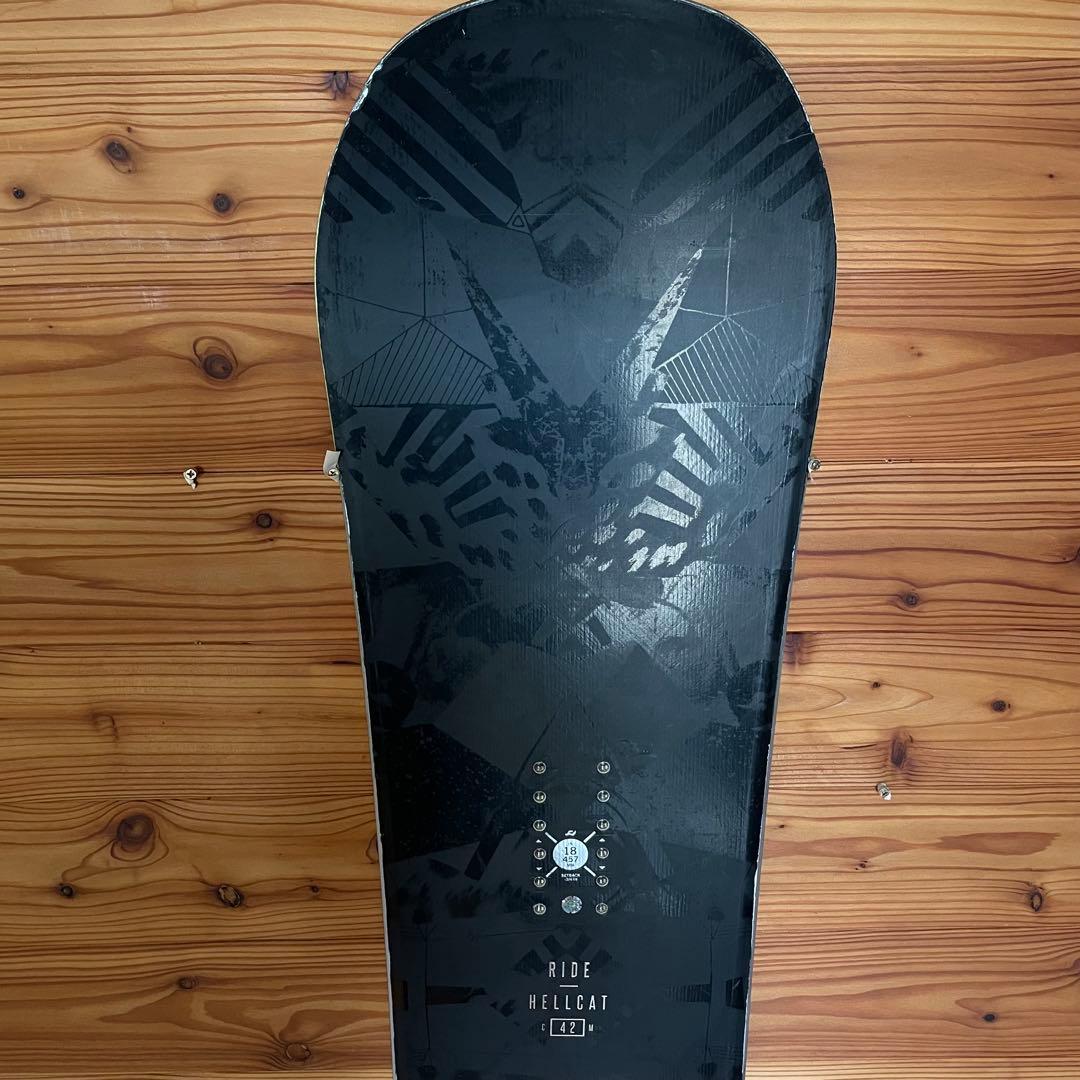 スノーボード　黒　ボード　　板　ライド　HELLCAT 142cm ブラック