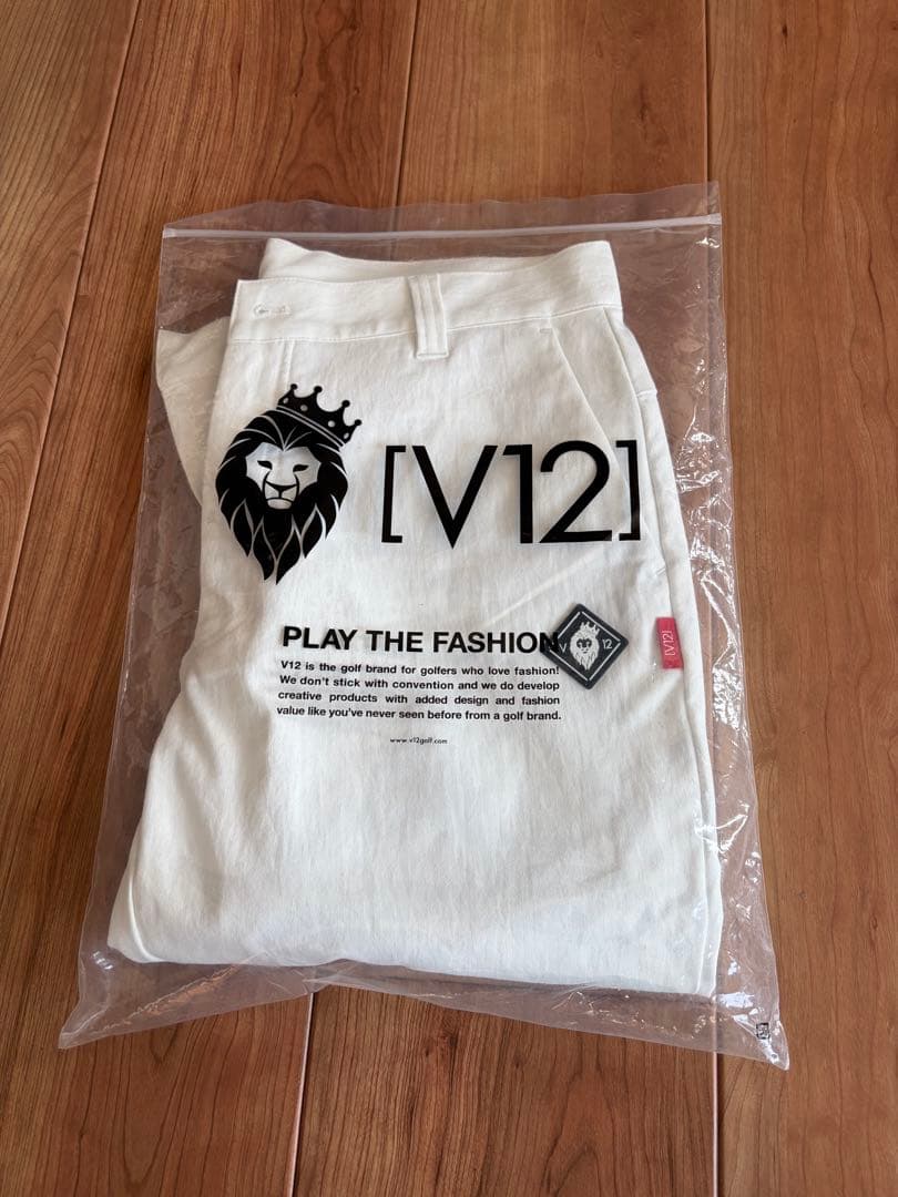 v12 ゴルフ　パンツ　新品　タグ付き　M