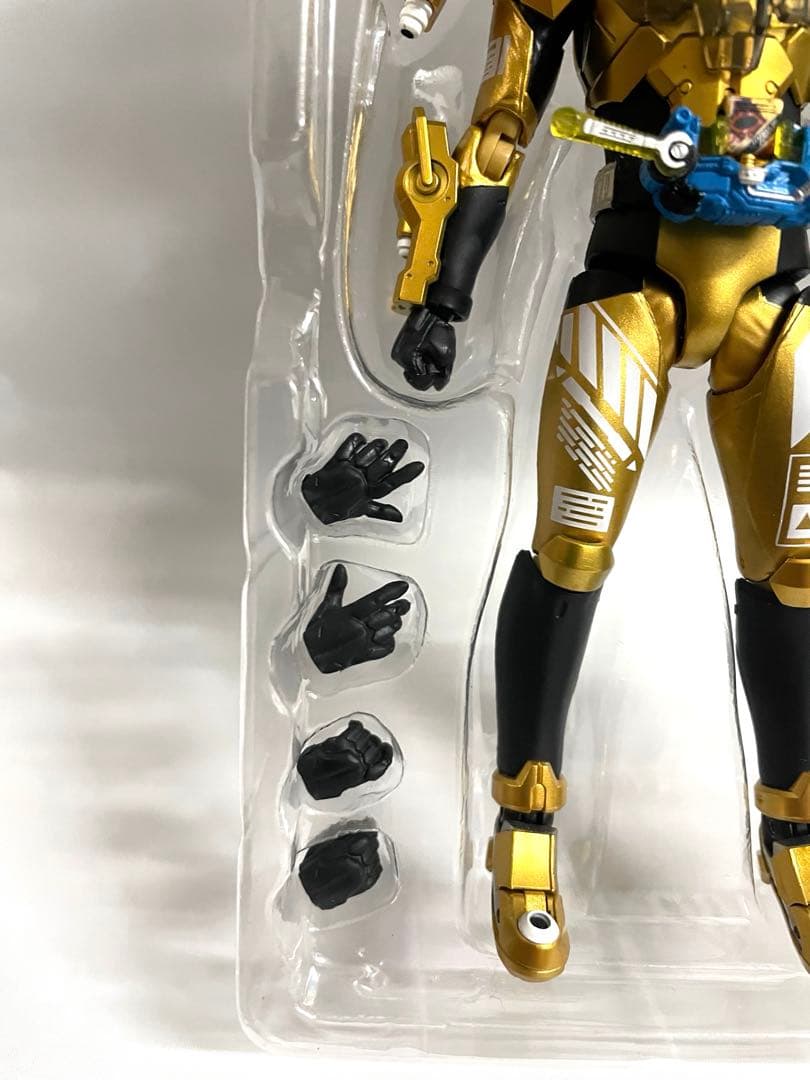 S.H.Figuarts 仮面ライダーグリス