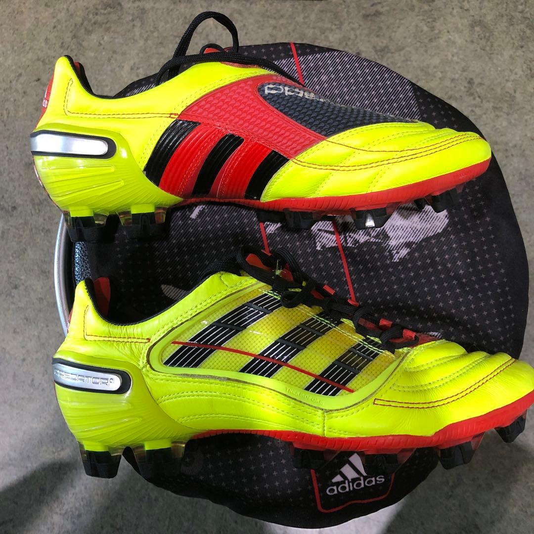 アディダスサッカースパイクプレデター新品