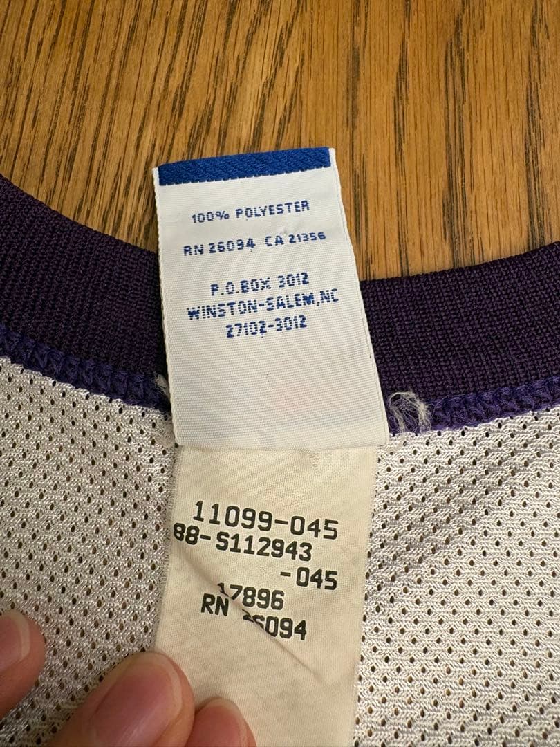 NBA ミルウォーキーバックス　ビン・ベイカー選手　ユニフォーム　Mサイズ　美品
