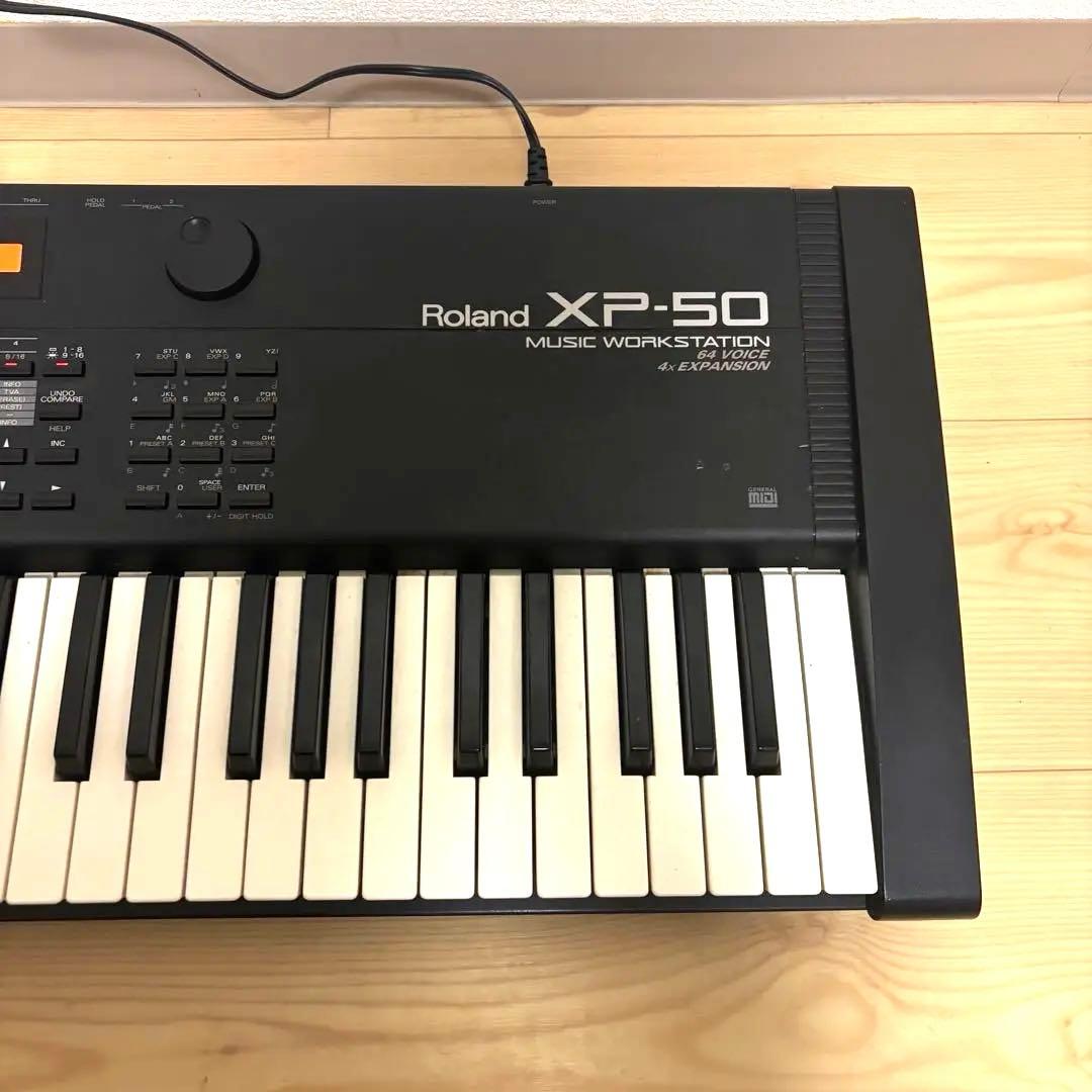 Roland シンセサイザー　 XP-50