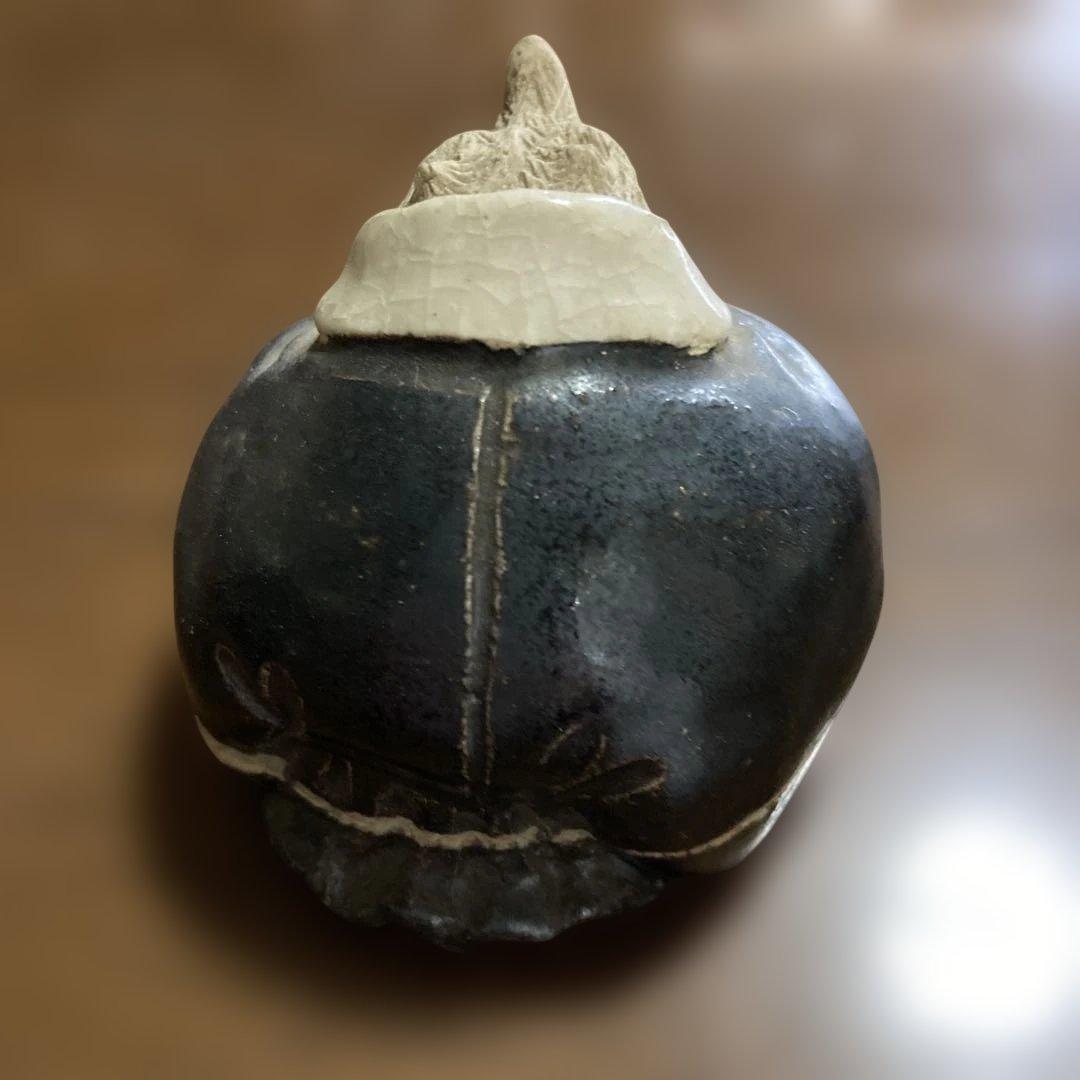 『狸彫型の香合　供箱』