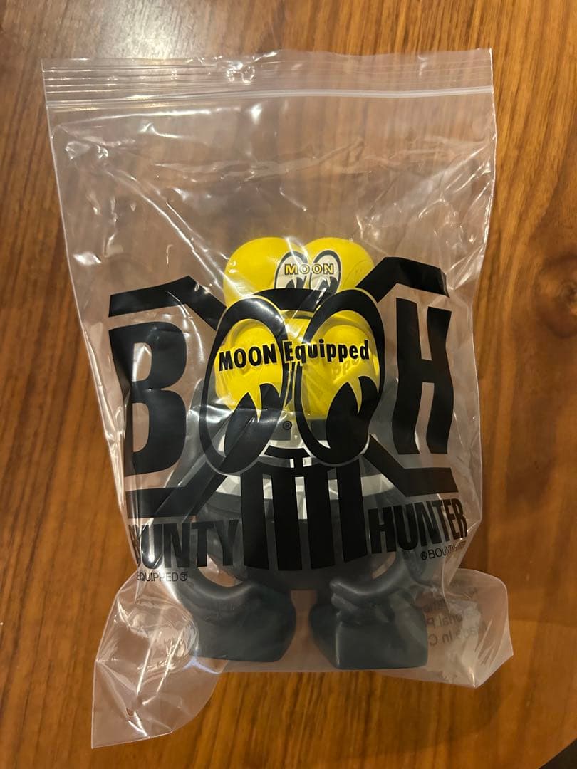 BOUNTY HUNTER x MOONEYES SKULL-KUN セット