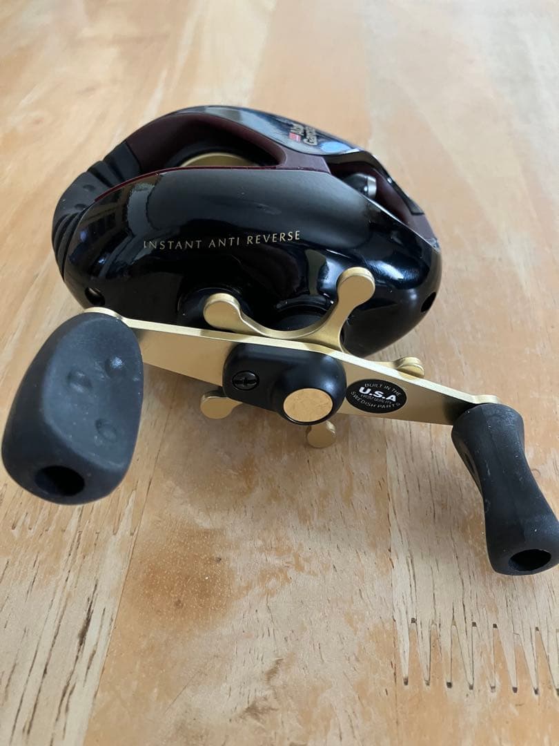 Abu Garcia MX200 ベイトリール