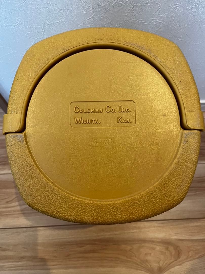 Coleman ランタン　キャリーケース イエロー