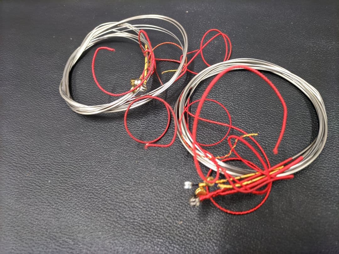 チェロ弦 ラーセンAD スピロコアGC 中古 2セット