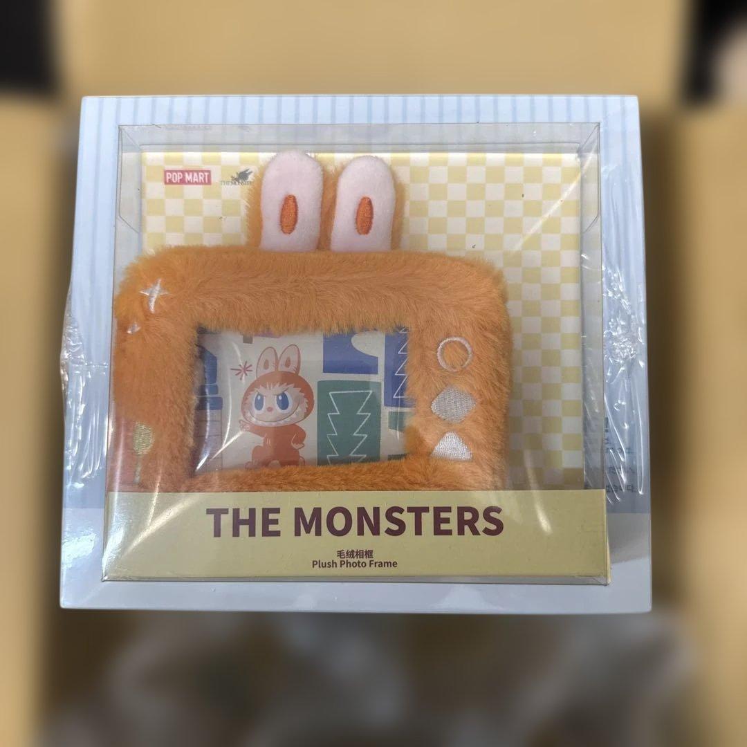 おまけ付き　THE MONSTERS × サンリオ ぬいぐるみペンダントアソート